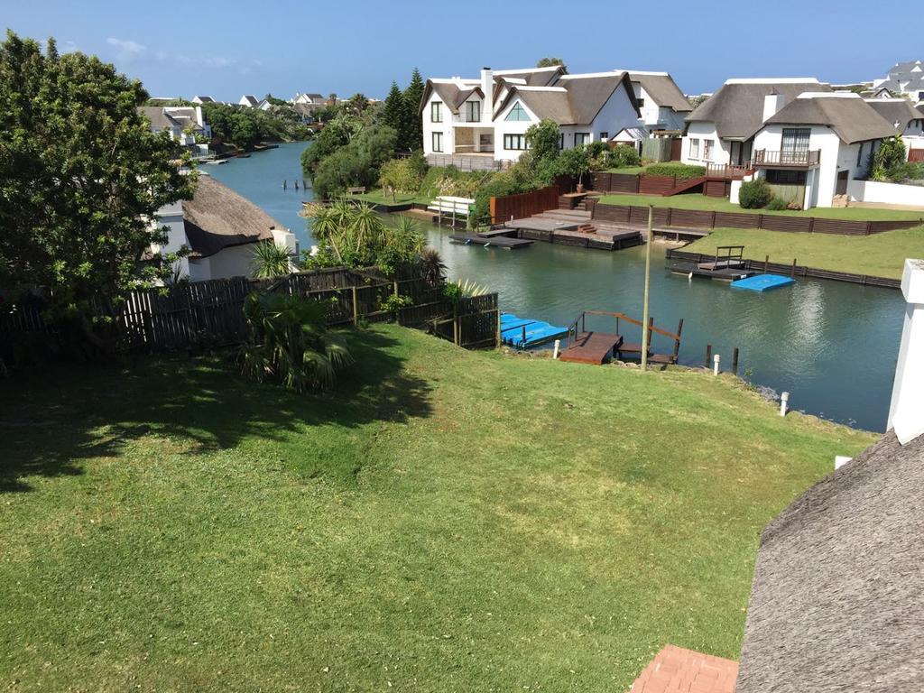 圣弗朗西斯湾Thatch House On The Canals别墅 外观 照片